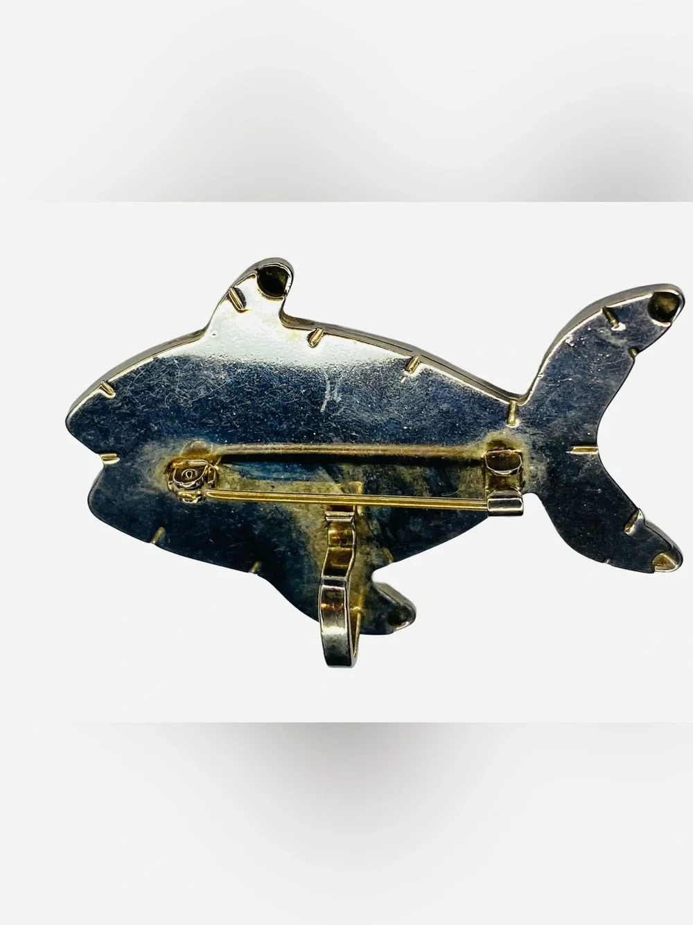 Vintage Style Silver Tone Fish Brooch Nautical Pin Accessory‎